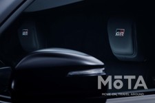 トヨタ 新型ランドクルーザー300GRスポーツ