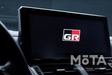 トヨタ 新型ランドクルーザー300GRスポーツ