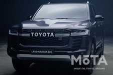 トヨタ 新型ランドクルーザー300GRスポーツ