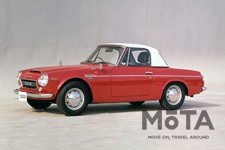 日産 ダットサン フェアレディ 2000（SR311型）　※写真はハードトップ装着モデル