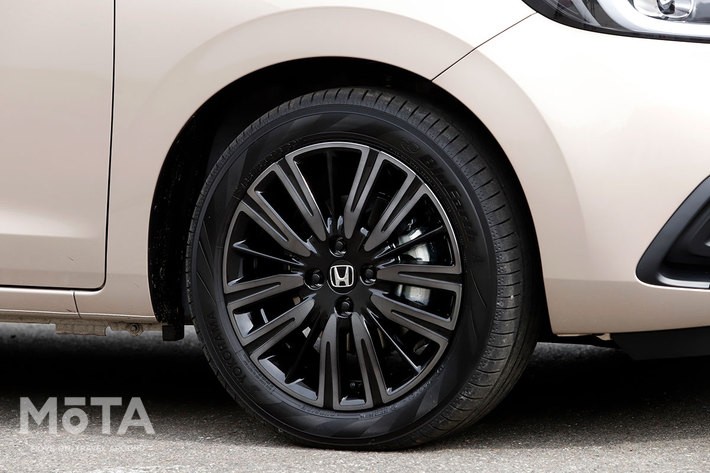 ホンダ 新型フィット e:HEV HOME 20周年　特別仕様車「Maison（メゾン）」（ボディカラー：ローズゴールド・メタリック：新色）[2021年6月4日（金）発売]