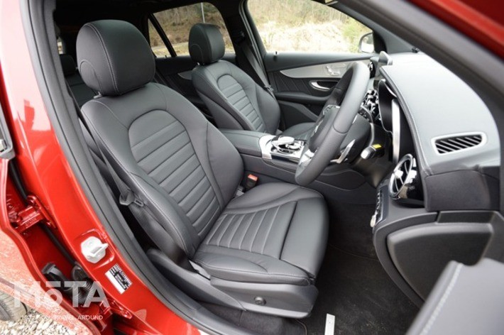 メルセデス・ベンツ GLC 250 4MATIC Sports（4WD）[2016年2月9日発売]