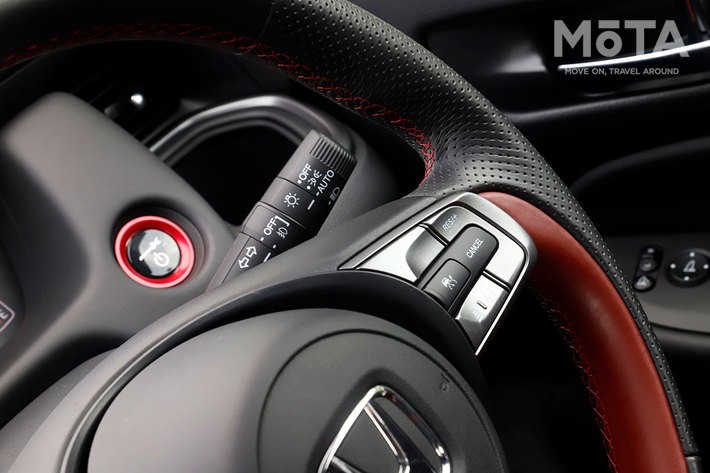 ホンダ 新型フィット Modulo X[2021年6月4日発売]