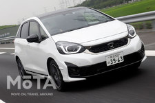 ホンダ 新型フィット Modulo X[2021年6月4日発売]