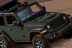 「Jeep Wrangler Rubicon Soft Top（ジープ ラングラー ルビコン ソフトトップ）」（ボディカラー：サージグリーンC/C）[2021年7月24日（土）発売・限定100台]