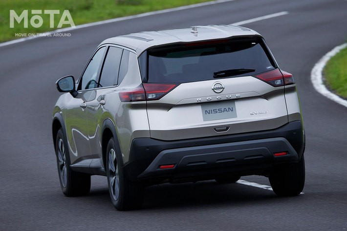 日産 新型ローグ（日本名：新型「エクストレイル」） 1.5リッターVCターボ搭載モデル[北米仕様・プロトタイプ]