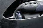トヨタ 新型アクア（2代目）　フロントドアポケット＆ボトルホルダー（1本／写真はZ・2WD）[2021年7月19日発売]