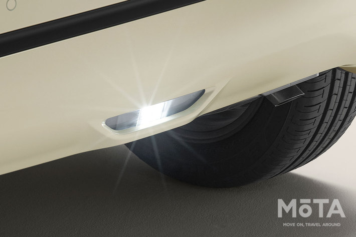 トヨタ 新型アクア（2代目）　LEDバックアップランプ（リヤバンパー埋込式）[2021年7月19日発売]