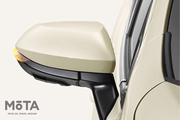 トヨタ 新型アクア（2代目）　LEDサイドターンランプ[2021年7月19日発売]