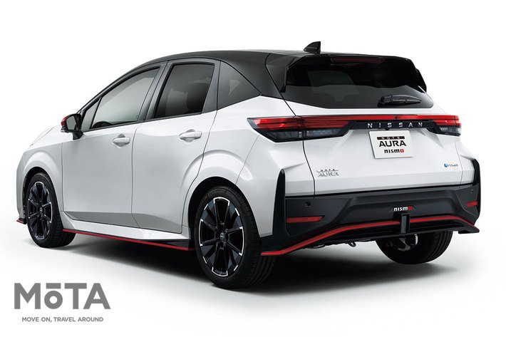 日産 新型ノート オーラ NISMO（ニスモ）[ボディカラー：ピュアホワイトパール/スーパーブラック]