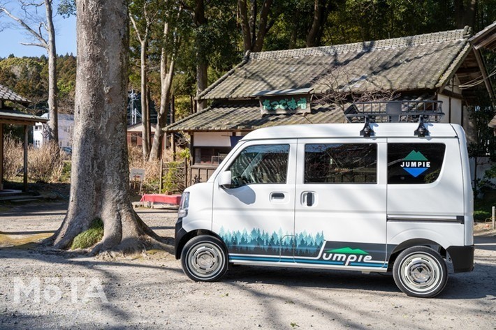 軽キャンパー「Jumpie（ジャンピー）」（スズキ エブリイ）[CARISMA-JAPAN（カリスマジャパン）]