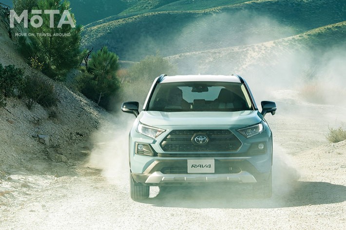 トヨタ RAV4 Adventure（アドベンチャー）[2019年4月10日発売]