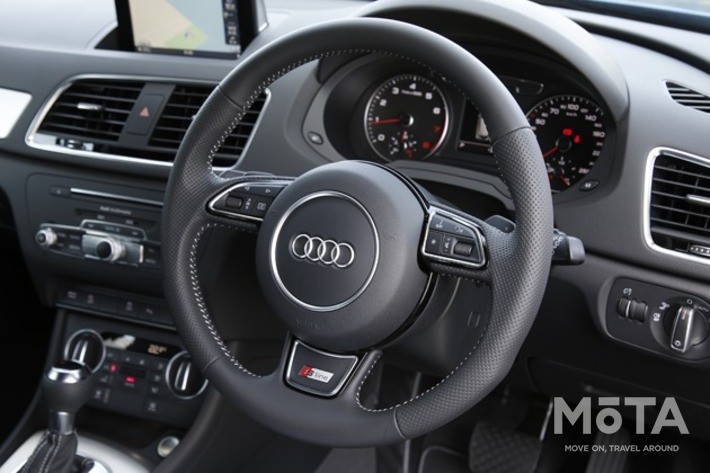 アウディ Q3 2.0TFSI quattro 180ps[2015年マイナーチェンジモデル]