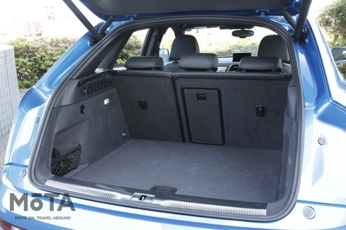 アウディ Q3 2.0TFSI quattro 180ps[2015年マイナーチェンジモデル]