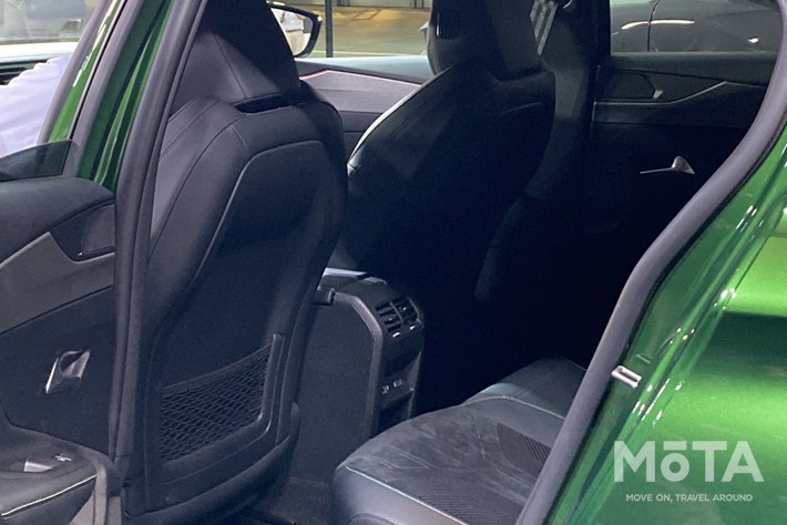 プジョー 新型308