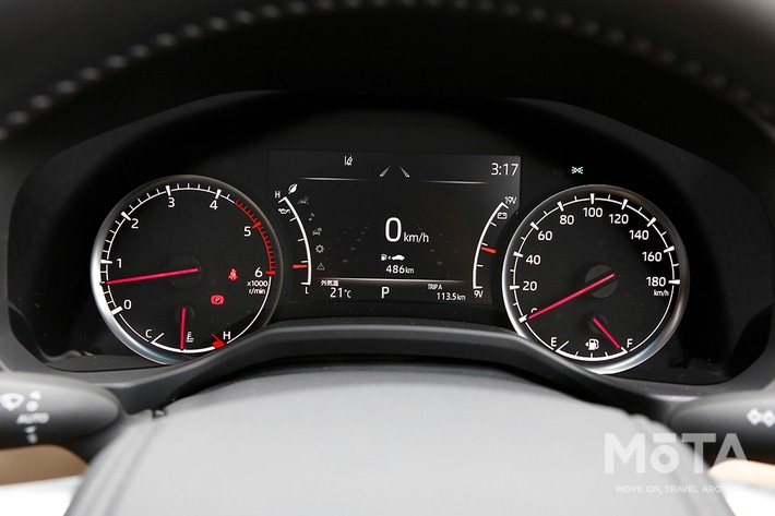 トヨタ 新型ランドクルーザー300 [VX（ディーゼル）／5人乗り／ボディカラー：ホワイトパールクリスタルシャイン]