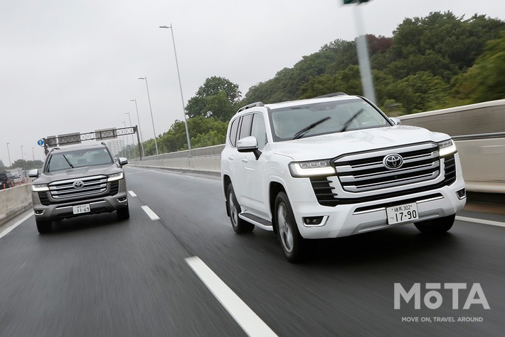 トヨタ 新型ランドクルーザー300