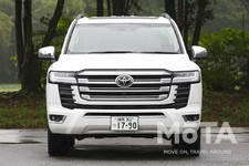 トヨタ 新型ランドクルーザー300 [ZX／7人乗り／ボディカラー：ホワイトパールクリスタルシャイン]