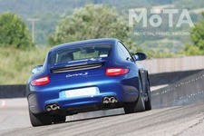 ポルシェ 911 カレラ2／カレラ2 カブリオレ（997型・写真は2008年モデル）