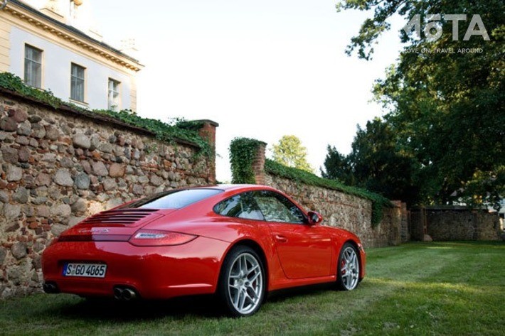 ポルシェ 911 カレラ4／カレラ4S（997型・写真は2008年モデル）