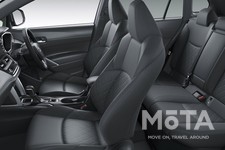 トヨタ 新型カローラクロス