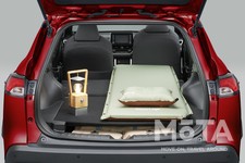 トヨタ 新型カローラクロス