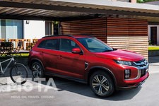 三菱 RVR G（4WD）