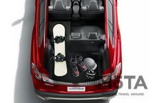 トヨタ 新型カローラ クロス