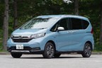 ホンダ フリード+（フリードプラス）「HYBRID CROSSTAR Honda SENSING（ハイブリッド クロスター ホンダ センシング）」(4WD)[ボディカラー：シーグラスブルー・パール]