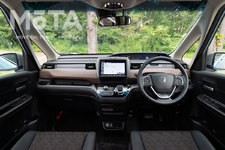 ホンダ フリード+（フリードプラス）「HYBRID CROSSTAR Honda SENSING」(4WD)