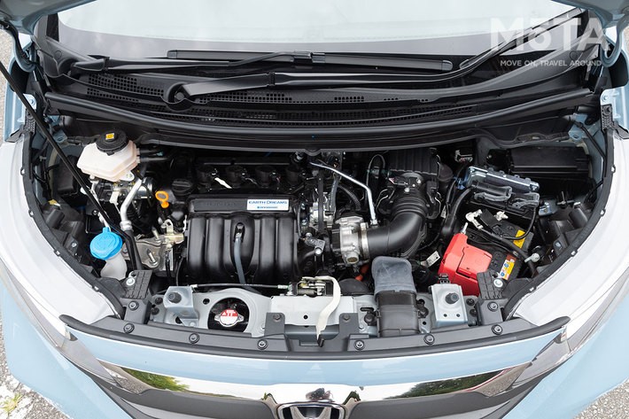 ホンダ フリード+（フリードプラス）「HYBRID CROSSTAR Honda SENSING」(4WD)