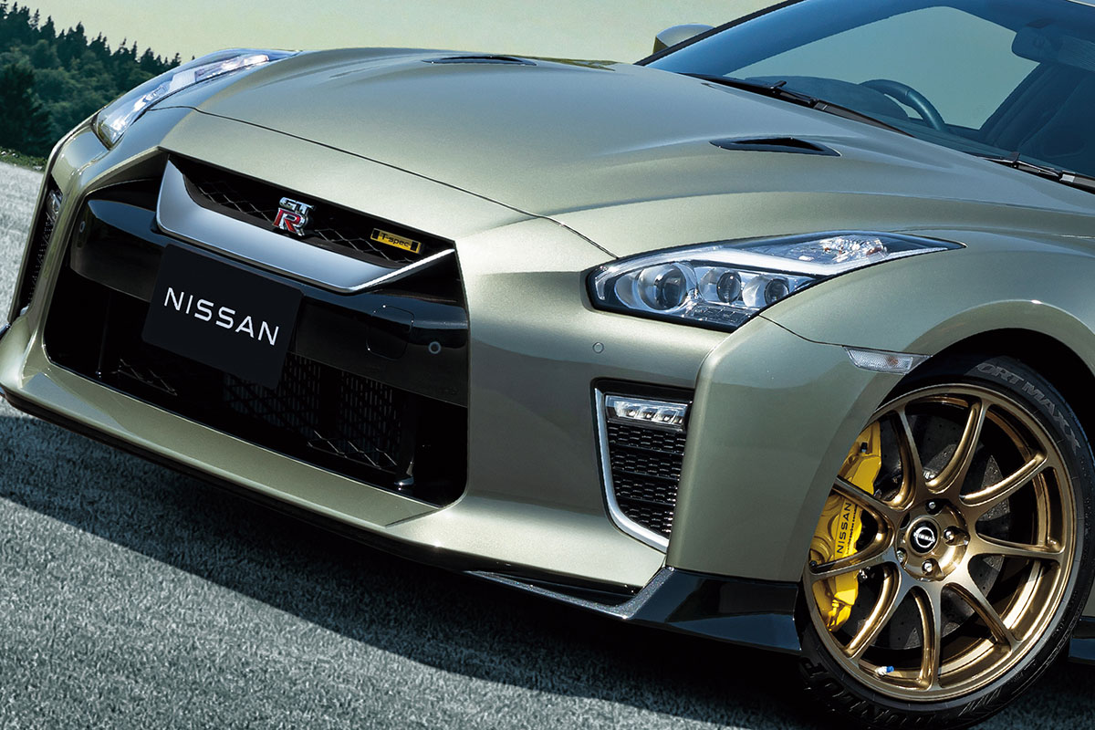 【値下げ‼️ 新品未使用】 日産 GT-R モデルカー グレー 京商 ミニカー | 京商 サムライ 1/18 日産 GT-R 2020 (グレー