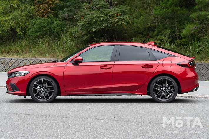 ホンダ 新型シビック EX[5ドアハッチバック・FF・CVT／2021年9月3日発売]