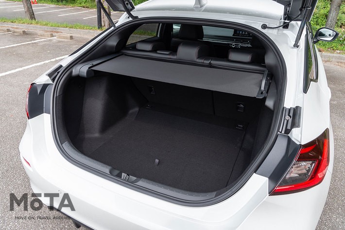 ホンダ 新型シビック EX[5ドアハッチバック・FF・6速MT／2021年9月3日発売]