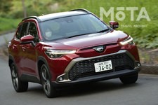 トヨタ 新型カローラクロス Z（ガソリン・2WD／ボディカラー：センシュアルレッドマイカ）[2021年9月14日発売]