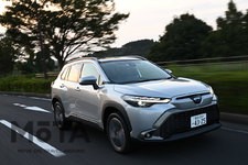 トヨタ 新型カローラクロス Z（ハイブリッド・2WD／ボディカラー：シルバーメタリック）[2021年9月14日発売]