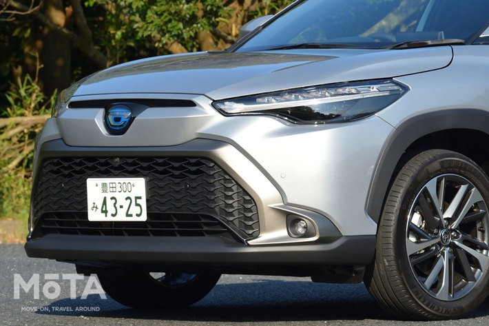 トヨタ 新型カローラクロス Z（ハイブリッド・2WD／ボディカラー：シルバーメタリック）[2021年9月14日発売]