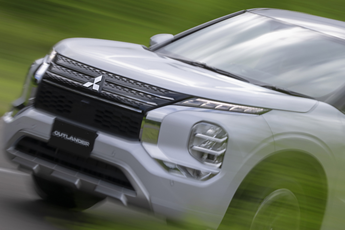 新型デリカd 5はエルグランドと兄弟車 三菱は日産ルノーアライアンス連合加入で新型モデルはどうなる 三菱の新型モデルを占ってみた 話題を先取り 新型車解説21 Mota