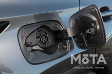 レクサス 新型NX450h＋ “version L”（ボディカラー：ソニッククロム）