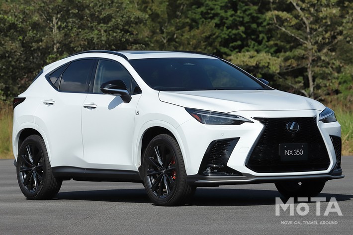 レクサス 新型NXのF SPORT