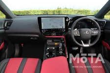 レクサス 新型NX350 “F SPORT”（ボディカラー：ホワイトノーヴァガラスフレーク）