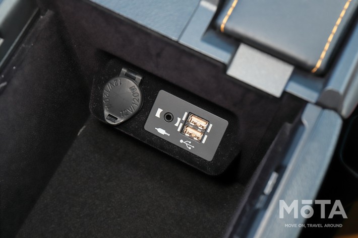 レクサス NX300 “F SPORT”