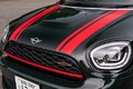 カワイイけれど走ると凄い？！ ミニの最上級モデル「ジョン・クーパー・ワークス（JCW）」って一体ナニモノ？