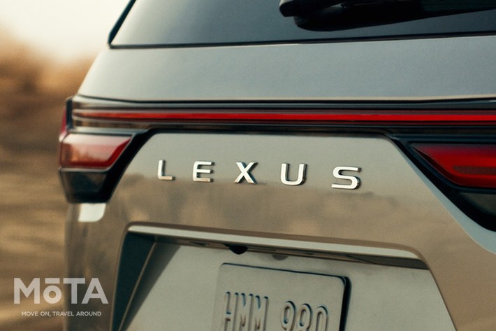 レクサス 新型LX、高級感の増した新型ランクルとデザイン・エンジンなどで差別化を期待する声【みんなの声を聞いてみた】