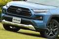 トヨタ RAV4 マイチェン版の日本仕様を目撃！ 2021年末にも一部改良実施、“アドベンチャー”にハイブリッド新設定へ