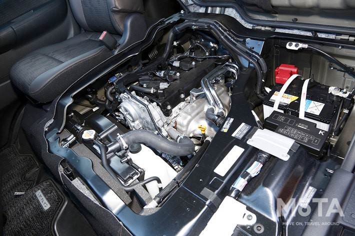 日産 新型キャラバン「GRAND プレミアム GX」（ロングボディ/標準幅/標準ルーフ/ガソリン/2WD）[2021年10月20日（水）マイナーチェンジ]