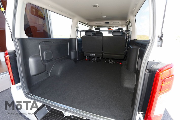 新型キャラバンの純正車中泊仕様が完璧過ぎる 日産 キャラバン マルチベッド は身長180cmでも十分に寝れる 画像ギャラリー No 1 話題を先取り 新型車解説21 Mota 新型キャラバンの純正車中泊仕様が完璧過ぎる 日産 キャラバン マルチベッド は身長180cmでも十分に寝れる 画像ギャラリー No 1 話題を先取り 新型車解説21 Mota