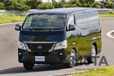 日産 新型キャラバン「GRAND プレミアム GX」（ロングボディ/標準幅/標準ルーフ/ガソリン/2WD）[2021年10月20日（水）マイナーチェンジ]