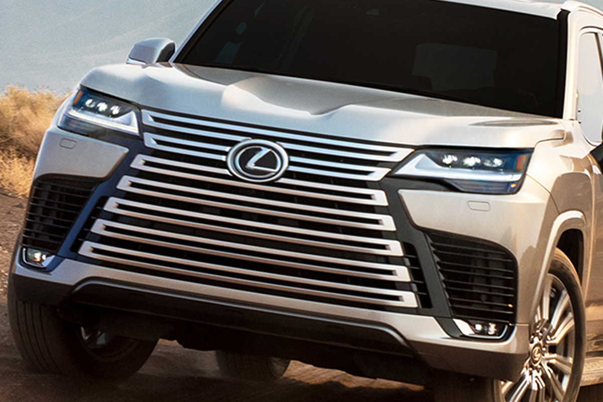 レクサス 新型lx 新しいスピンドルグリルに不満の声 なぜここまで誇張する必要があったのか みんなの声を聞いてみた 話題を先取り 新型車 解説21 Mota レクサス 新型lx 新しいスピンドルグリルに不満の声 なぜここまで誇張する必要があったのか みんなの声を聞いてみた 話題を先取り 新型車 解説21 Mota