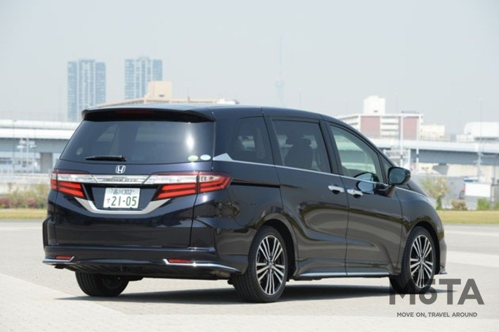 ホンダ オデッセイ アブソルート（5代目・2013年11月発売）